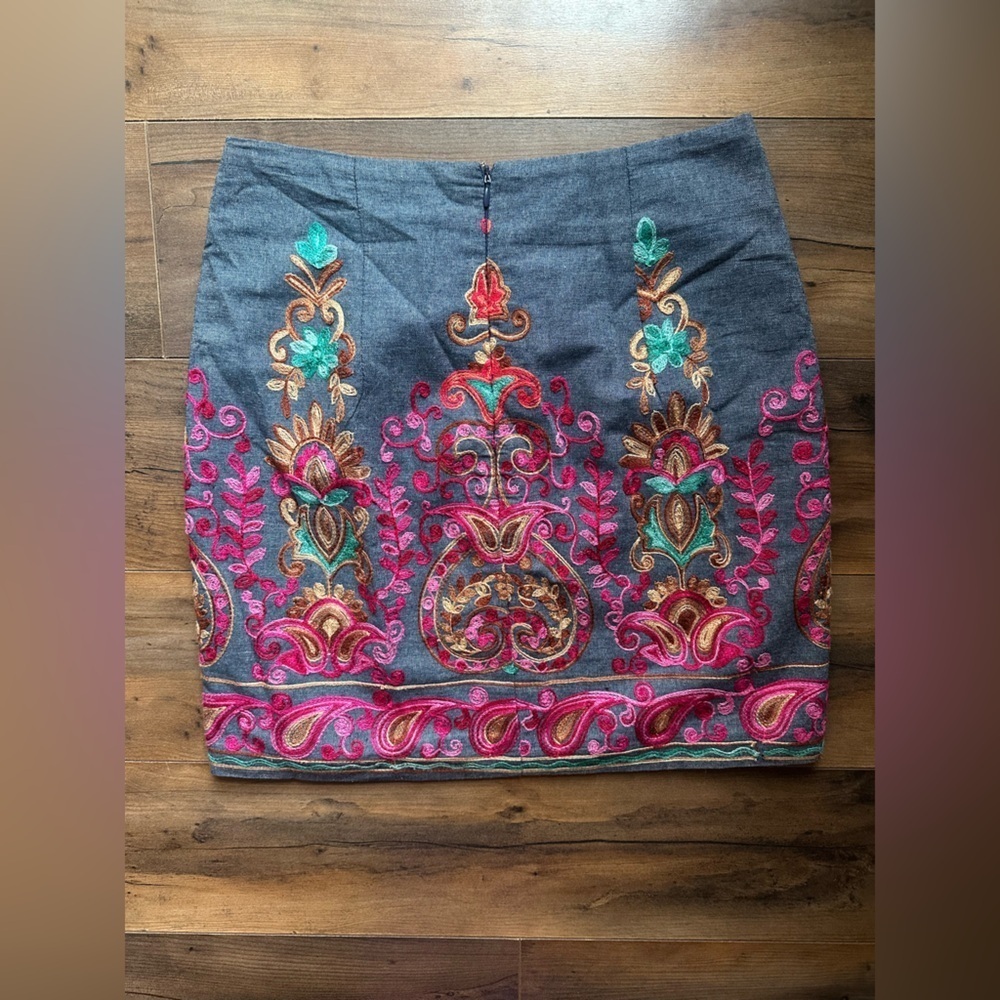 Entro Embroidered Denim Mini Skirt Boho Festival Western Anthro S - Picture 7 of 7